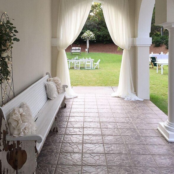 More Photos Of 3375 W County Highway 30A, Santa Rosa Beach Restaurant For Lease