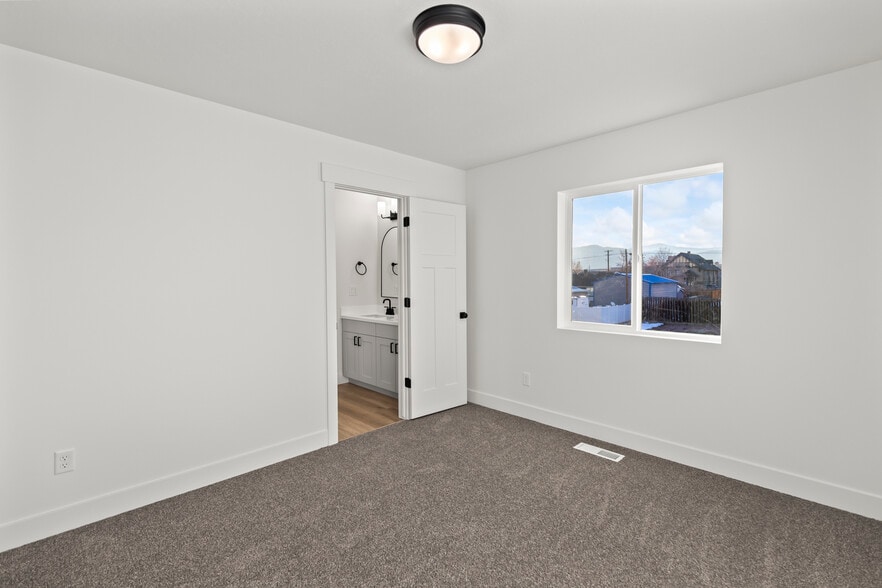 More Photos Of 39 N 200 E, Richfield Multifamily For Sale