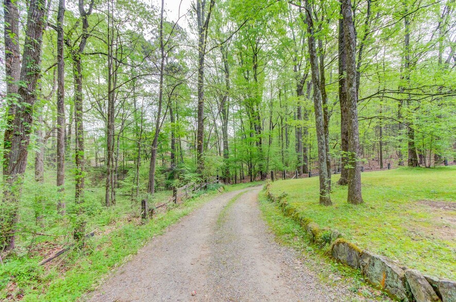 More Photos Of 5692 Castleberry Rd, Cumming Land For Sale