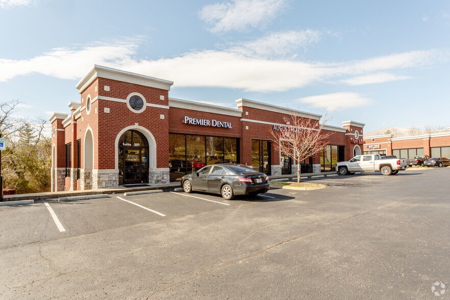 More Photos Of 5513-5515 Edmondson Pike, Nashville Unknown For Lease