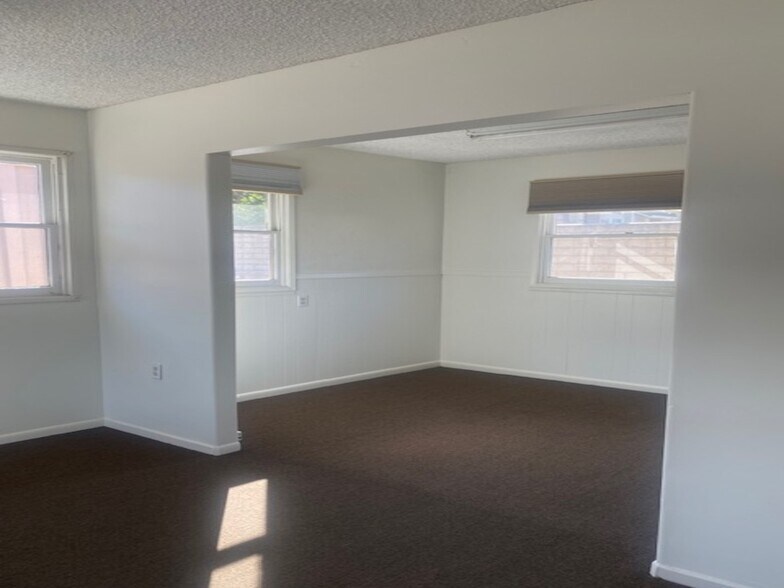 More Photos Of 2457 N Ventura Ave, Ventura Office For Lease
