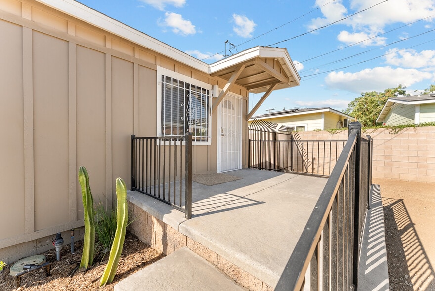 More Photos Of 2857 Mulberry St, Riverside Land For Sale