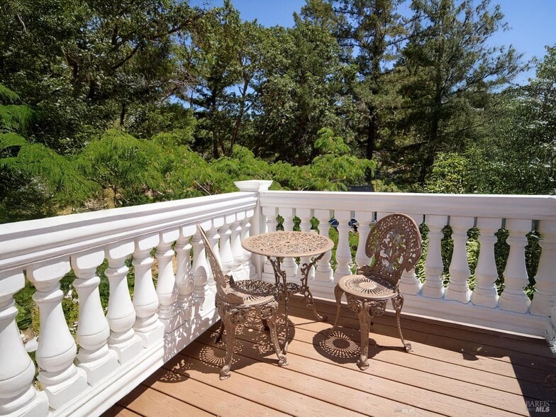 More Photos Of 19400 Scenic Dr, Redwood Valley Specialty For Sale