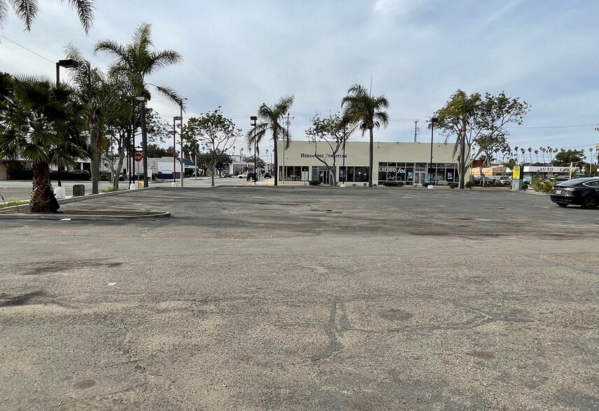 More Photos Of 840-858 S Oxnard Blvd, Oxnard Land For Sale