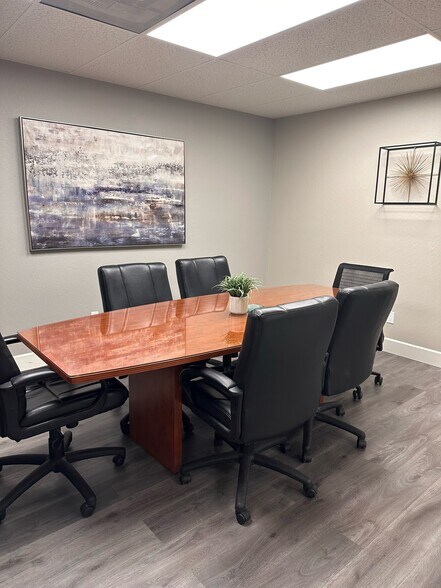 More Photos Of 515 13th St, Modesto Office For Lease