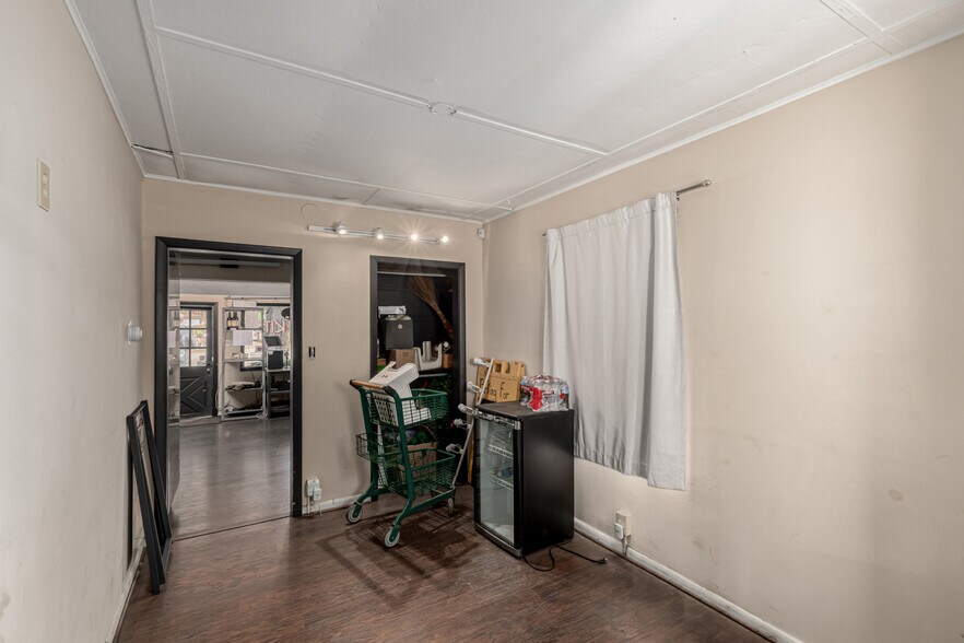 More Photos Of 27051 Barkley Rd, Conifer General Retail For Sale