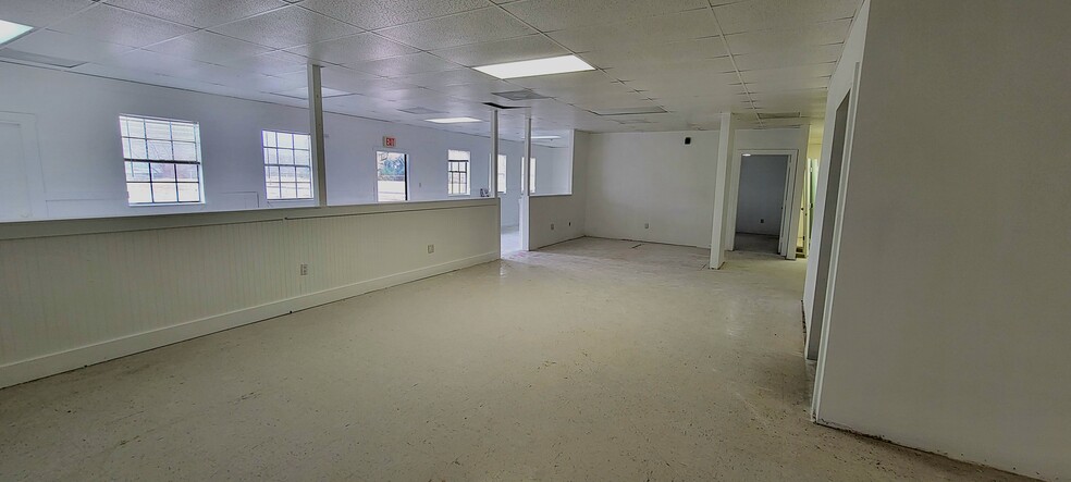 More Photos Of 900 Highway 3, League City Freestanding For Sale