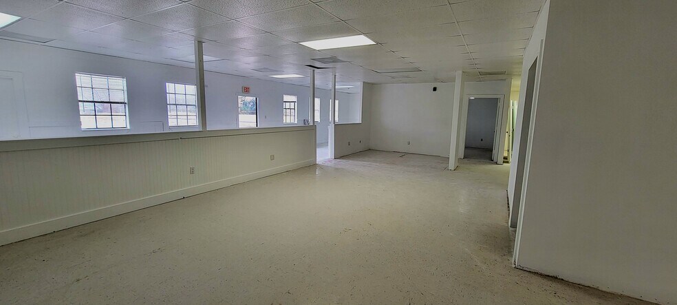 More Photos Of 900 Highway 3, League City Freestanding For Lease