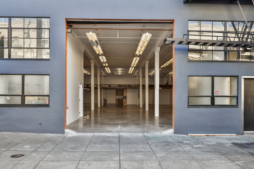More Photos Of 2505 Mariposa St, San Francisco Research And Development For Sale