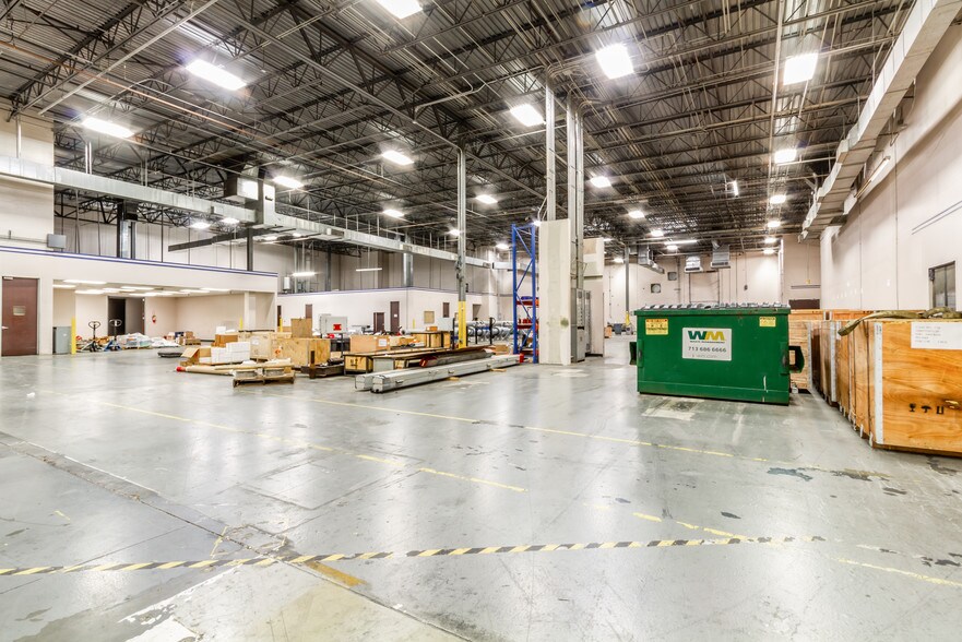 7211 N Gessner Dr Houston Tx 77040 Warehouse For Sale