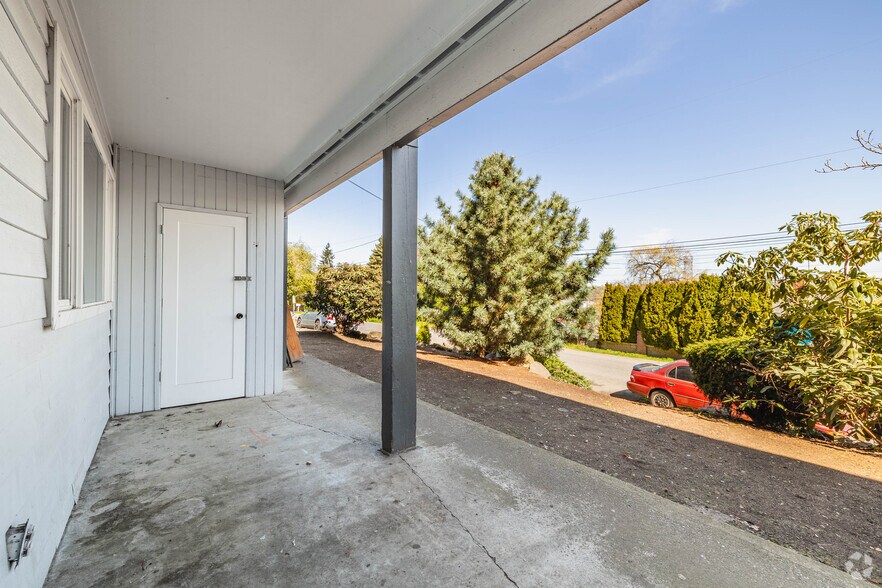 More Photos Of 10625 22nd Pl S, Seattle Apartments For Sale