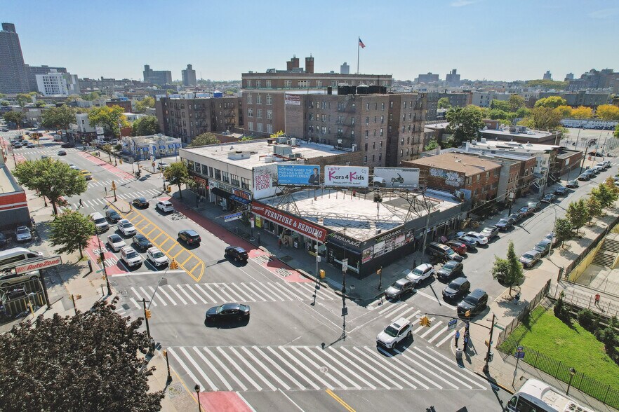 More Photos Of 528-536 E Fordham Rd, Bronx General Retail For Sale