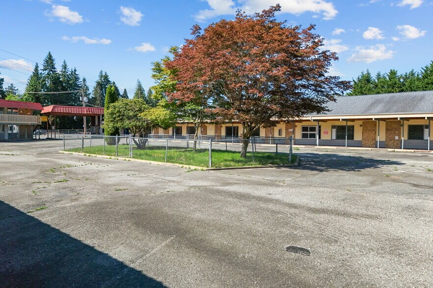 More Photos Of 1862 W State Route 20, Sedro-Woolley Hotel For Sale