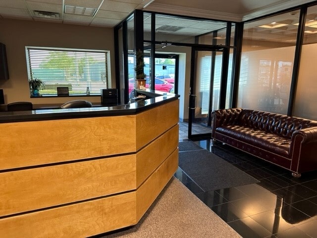 More Photos Of 71 Gazza Blvd, Farmingdale Office For Sale