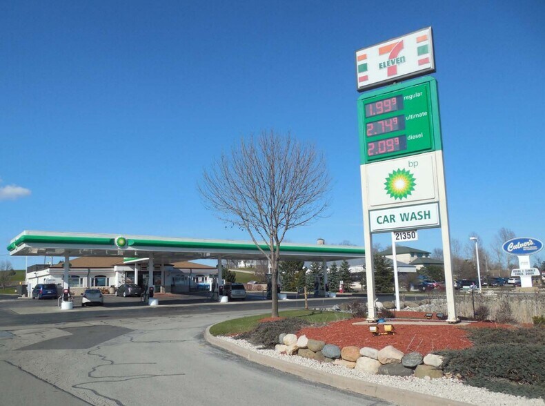 Primary Photo Of 21350 W Capitol Dr, Pewaukee Convenience Store For Sale