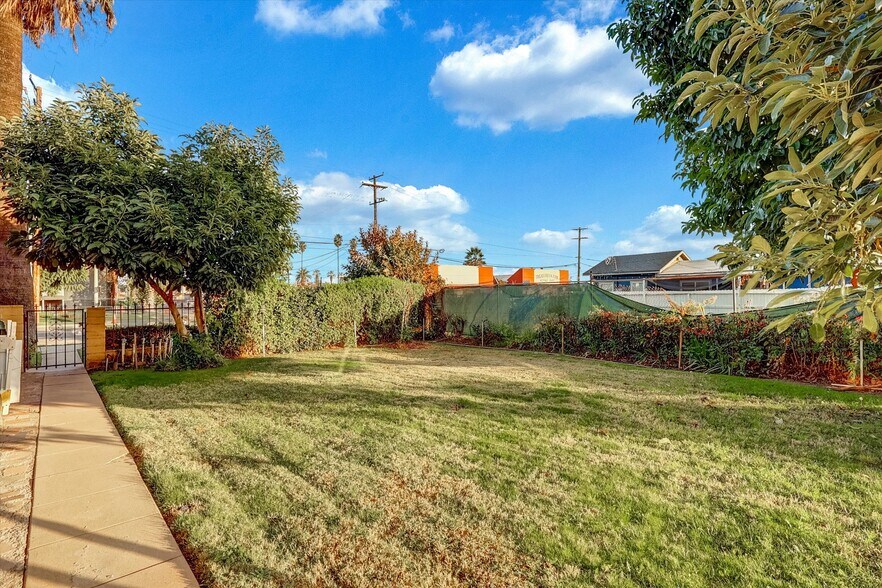 More Photos Of 120 S San Antonio Ave, Ontario Medical For Lease