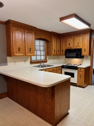 More Photos Of 4514 Wilgrove Mint Hill Rd, Mint Hill Office Residential For Sale