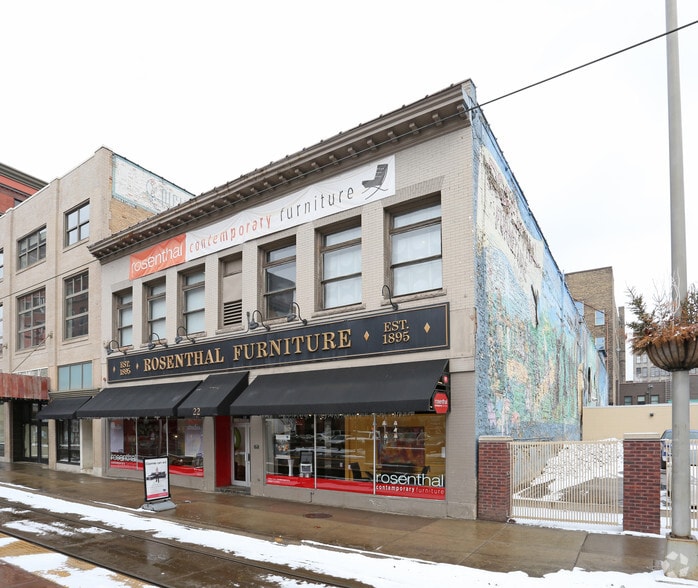 Primary Photo Of 22 N 5th St, Minneapolis General Retail For Sale
