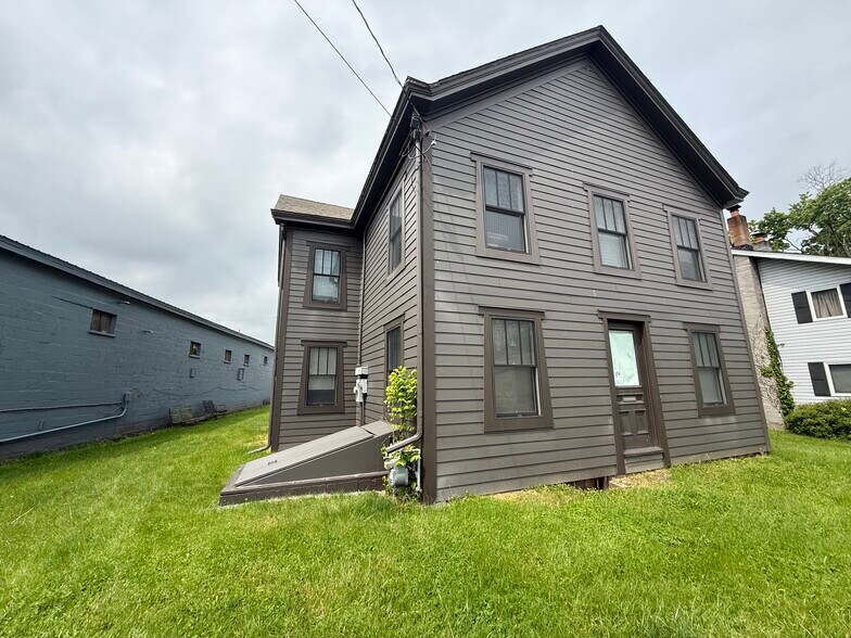 More Photos Of 156 Broadway, Port Ewen Freestanding For Sale