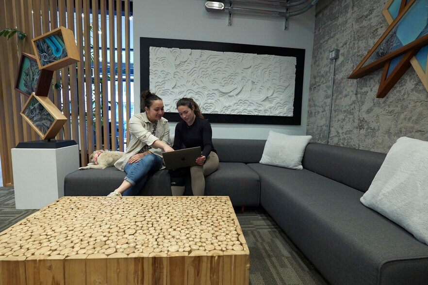 More Photos Of 1528 Webster St, Oakland Office For Lease