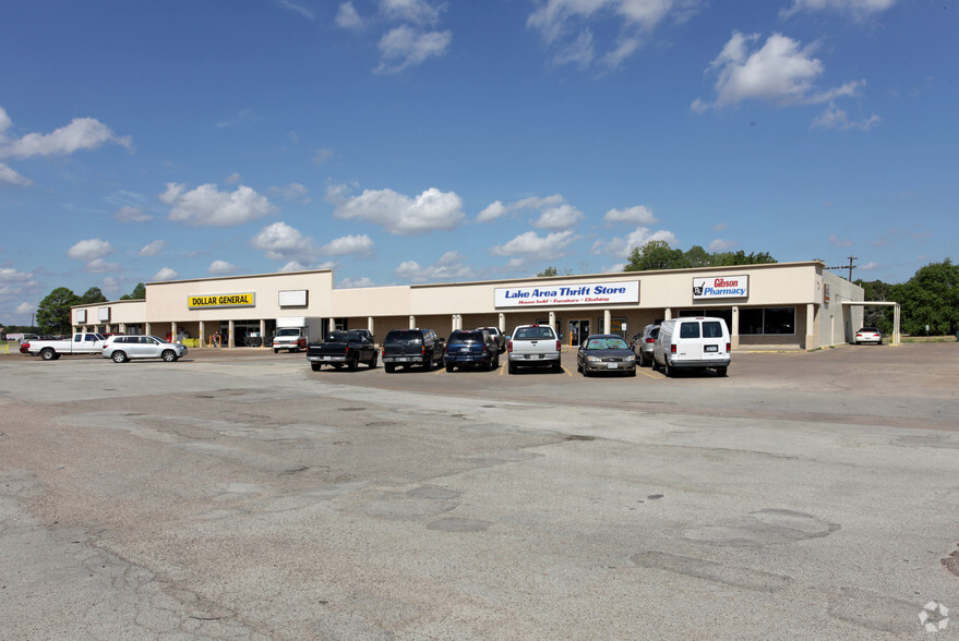 Primary Photo Of 205 W Cedar Creek Pkwy, Seven Points General Retail For Lease