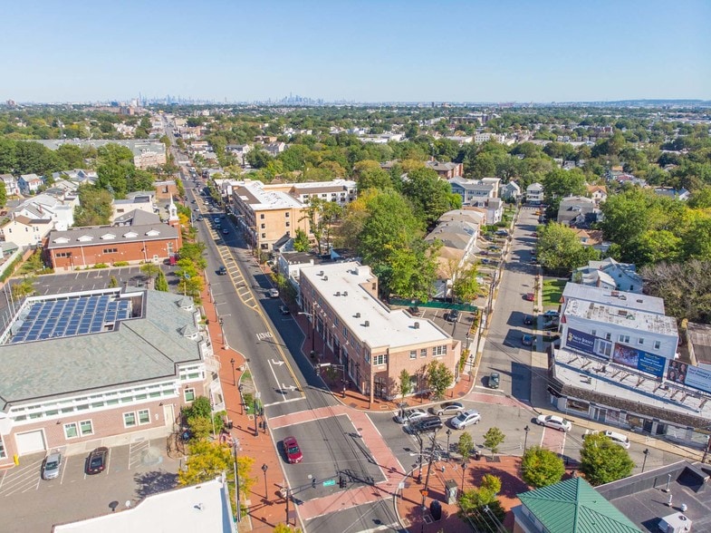 More Photos Of 1609-1611 Springfield Ave, Maplewood Apartments For Sale