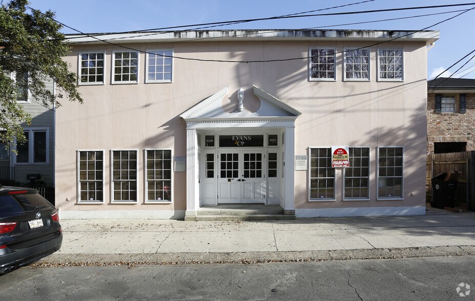 More Photos Of 629 Cherokee St, New Orleans Office For Lease