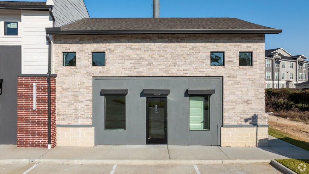 More Photos Of 11606 Westlock Drive, Tomball Medical For Sale