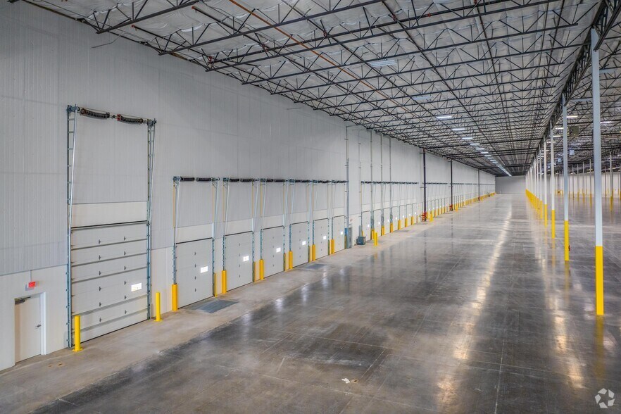 More Photos Of 8420 N Terryl B Adams St, Las Vegas Distribution For Sale