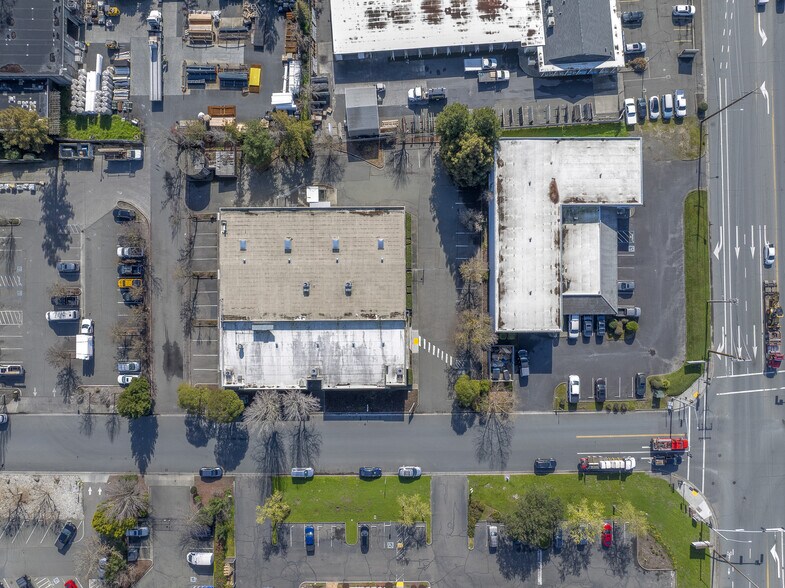 More Photos Of 240 E Todd Rd, Santa Rosa Warehouse For Sale