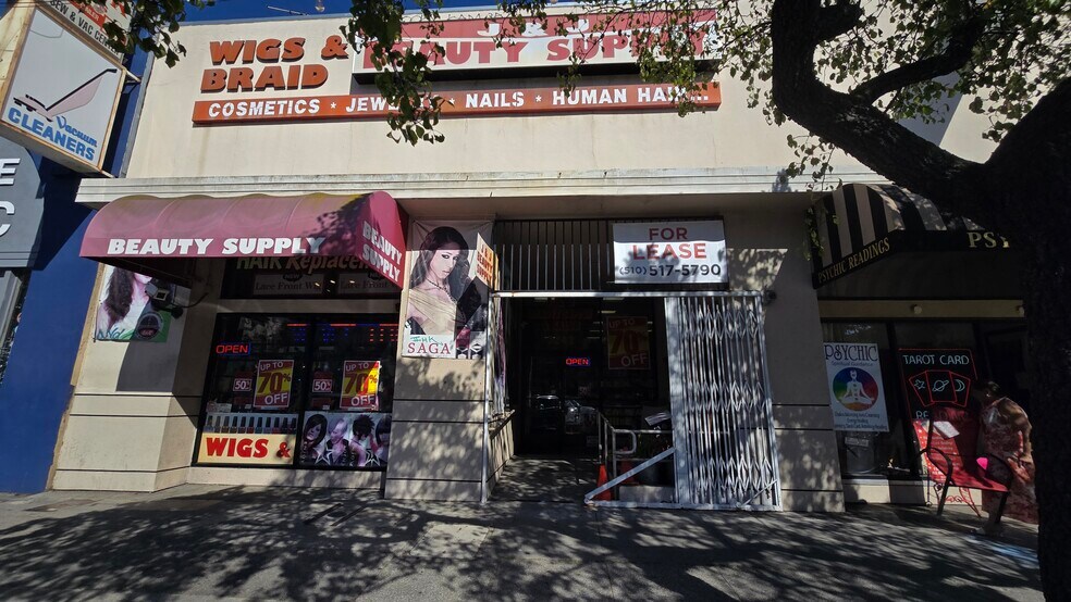 More Photos Of 3242 Grand Ave, Oakland Storefront For Lease