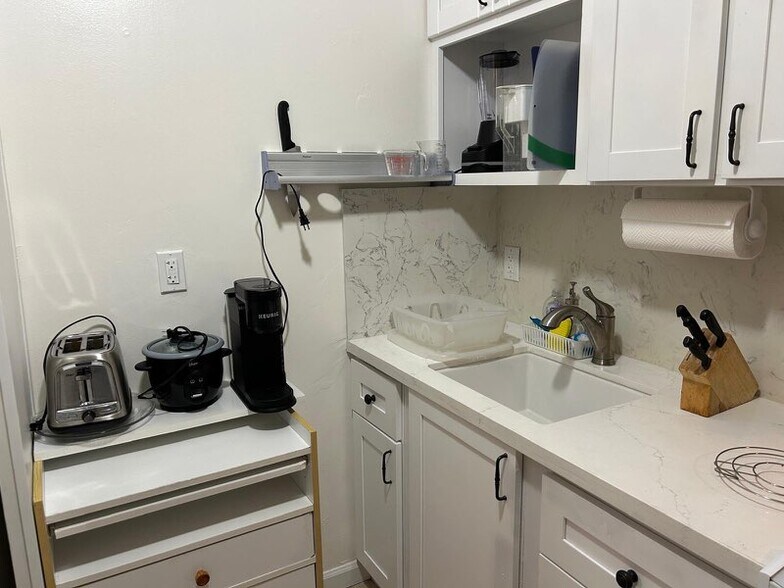 More Photos Of 935 Pomeroy Ave, Santa Clara Apartments For Sale