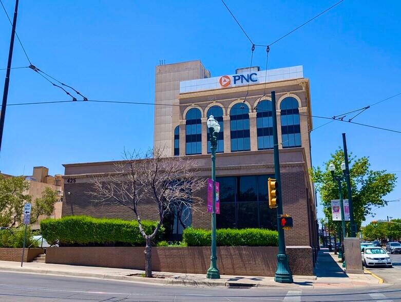 More Photos Of 416 N Stanton St, El Paso Office For Lease