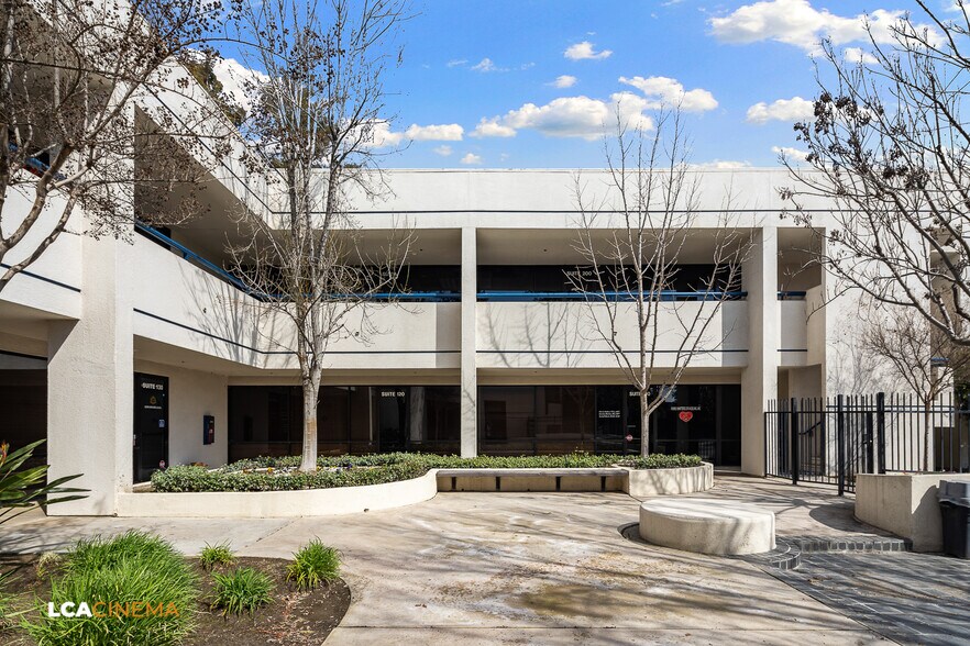 More Photos Of 841 Mohawk St, Bakersfield Medical For Lease