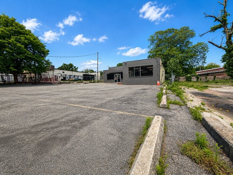 More Photos Of 1657 & 1651 Lakewood Avenue SE, Atlanta Storefront For Sale