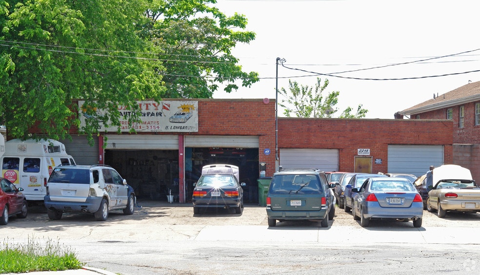 More Photos Of 2215 N Lombardy St, Richmond Auto Repair For Sale