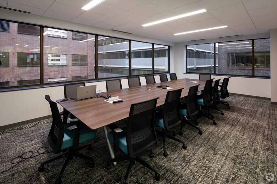 More Photos Of 1800 John F Kennedy Blvd, Philadelphia Office For Lease