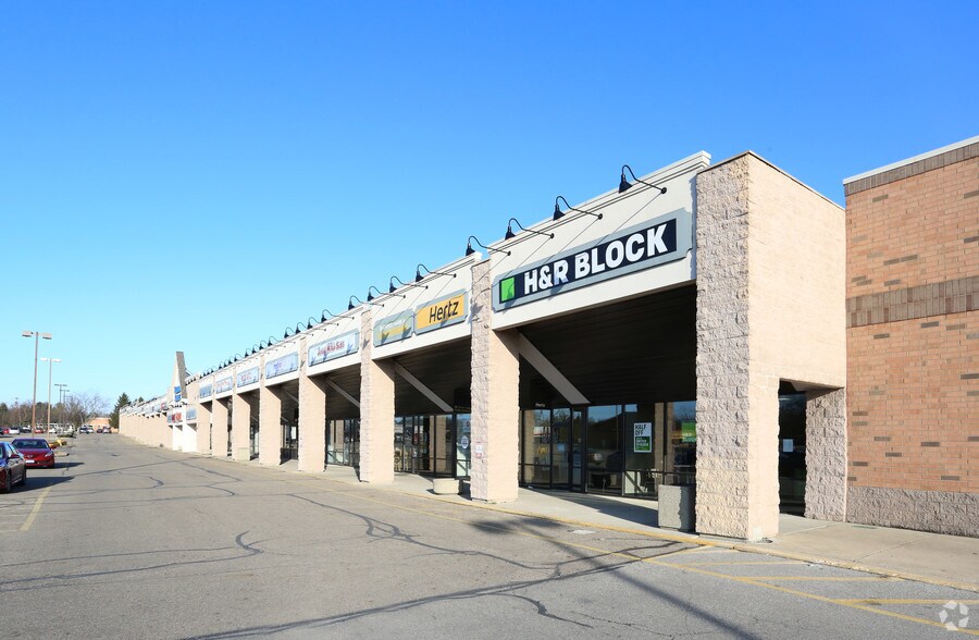 Primary Photo Of 4658-4740 Cemetery Rd, Hilliard Freestanding For Sale