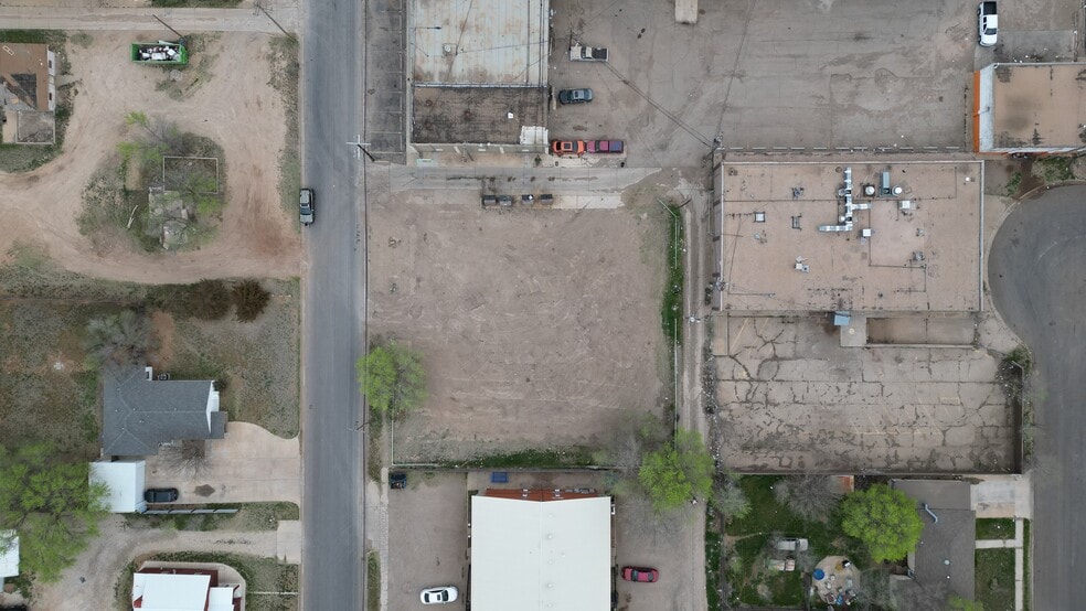 More Photos Of 4802-4816 Avenue Q, Lubbock Freestanding For Sale