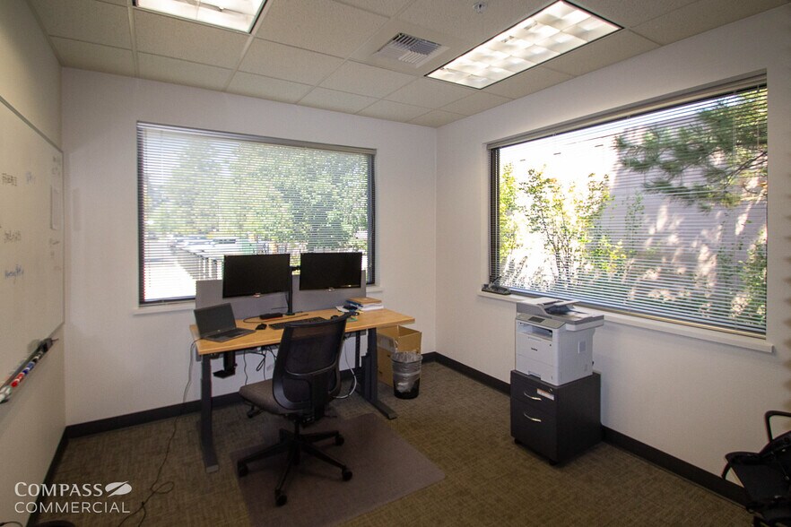 More Photos Of 123 SW Columbia St, Bend Office For Lease