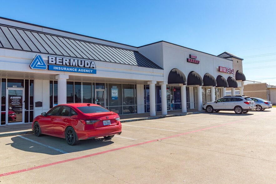 More Photos Of 1901 W Northwest Hwy, Garland Unknown For Lease