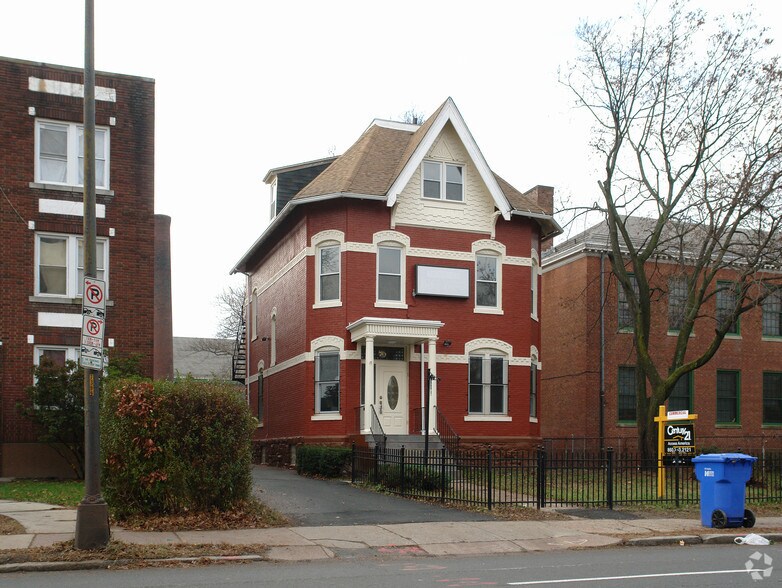 More Photos Of 915 Asylum Ave, Hartford Office For Sale