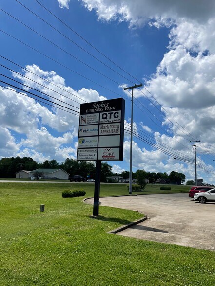 More Photos Of 298 Clear Sky Ct, Clarksville Office For Lease