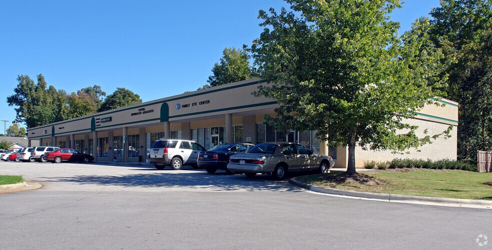 More Photos Of 216 N Bickett Blvd, Louisburg Medical For Lease