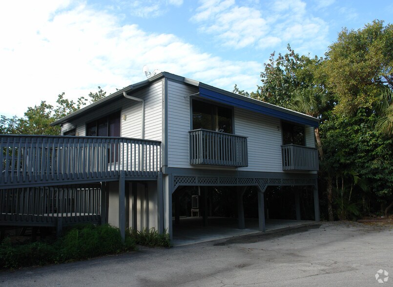 More Photos Of 1149 Periwinkle Way, Sanibel Office For Lease