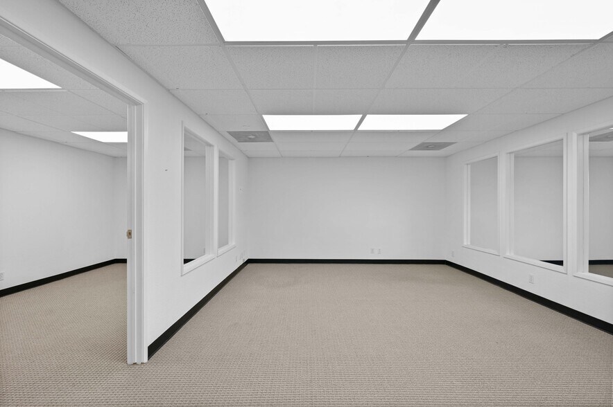 More Photos Of 171 Mayhew Way, Pleasant Hill Unknown For Lease