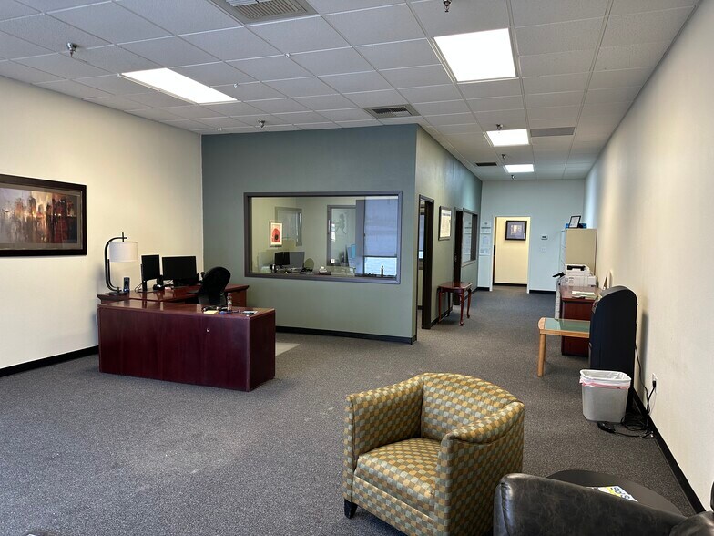 More Photos Of 34851 Kenai Spur Hwy, Soldotna General Retail For Lease