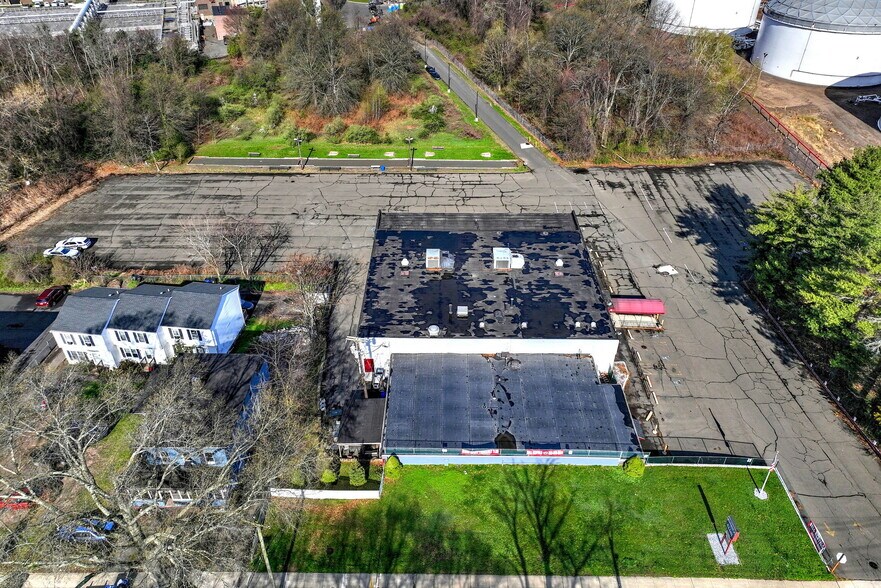 Primary Photo Of 560 Woodward Ave, New Haven Flex For Sale