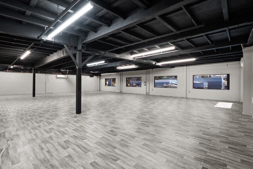 More Photos Of 1600 S Main St, Los Angeles Storefront For Sale