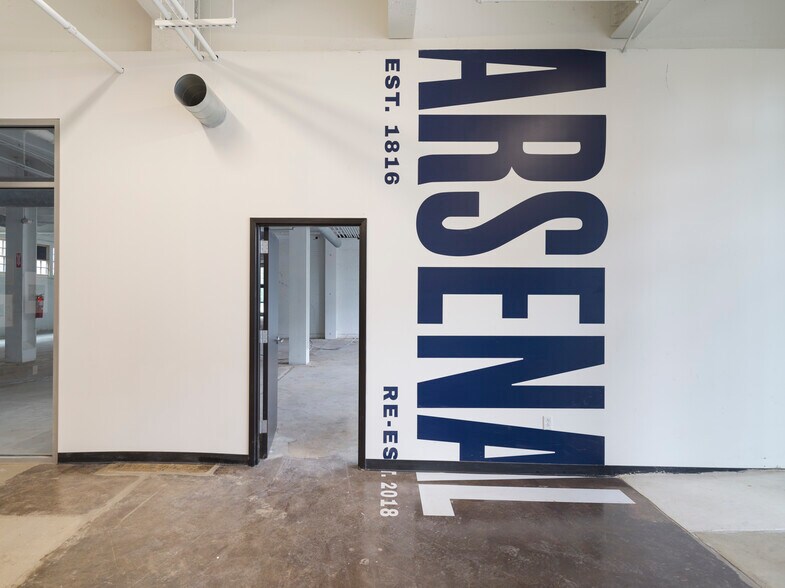 More Photos Of 2275 Bridge St, Philadelphia Loft Creative Space For Lease